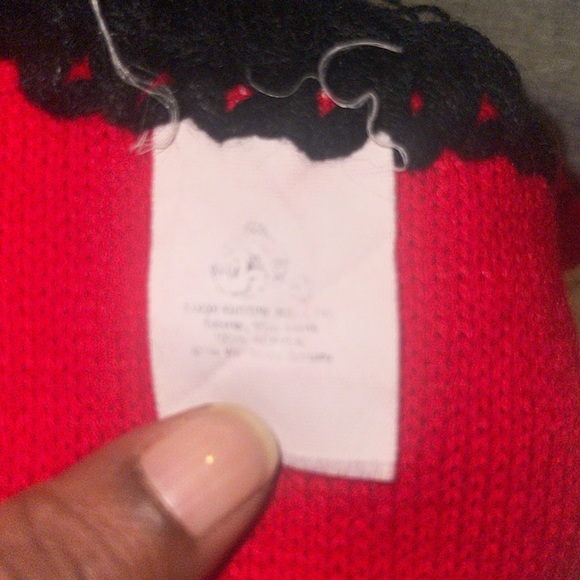 Vintage Mickey Mouse Scarf with Pom Pom Ears - Picture 4 of 4